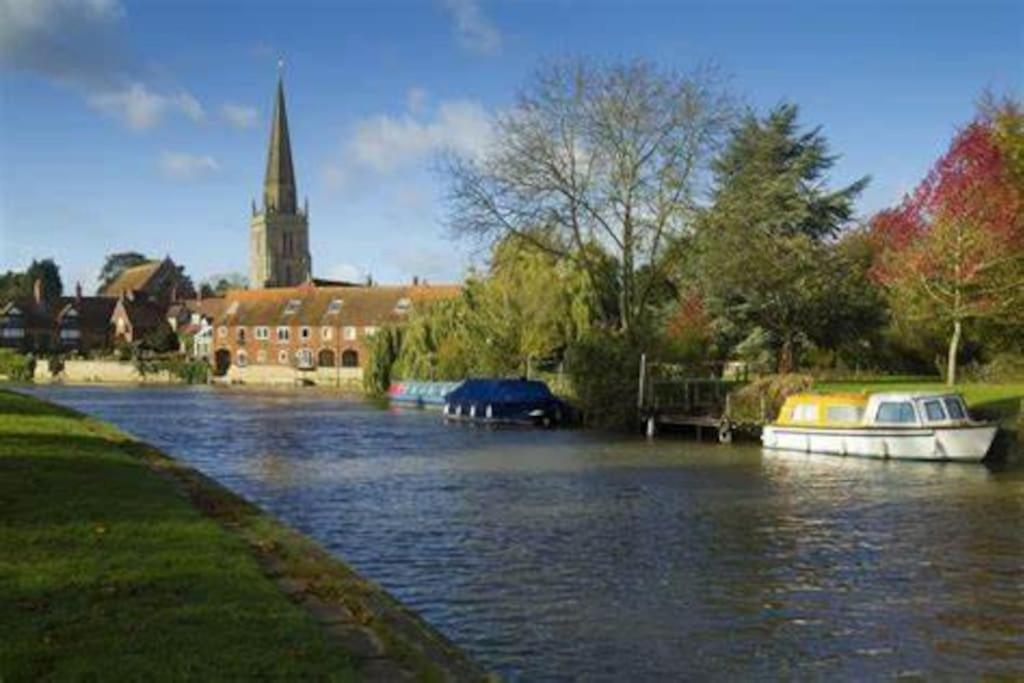1 Bedroom Flat Sleeps 4 In Abingdon Oxfordshire Exteriör bild